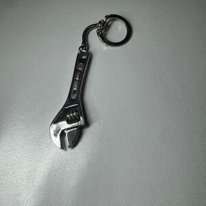 Vintage Adjustable Wrench Keychain Silver Tone Novelty‎ Tool Accessory